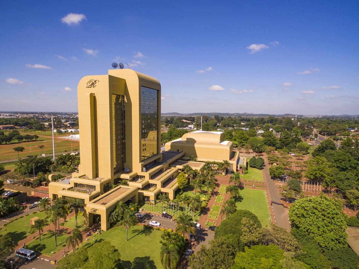 Rainbow Towers Hotel & Conference Centre Harare Exterior foto